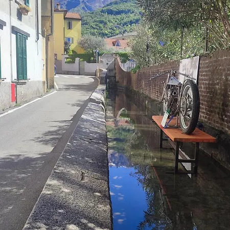 Antica Officina Διαμέρισμα Mandello del Lario